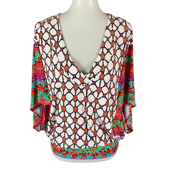 Trina Turk Geometric Print V Neck Short Sleeve Blouse Boho Retro Top Small Swim - Picture 1 of 4